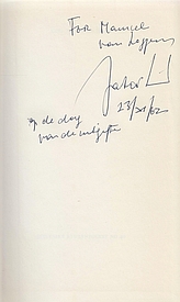 LIND, Jakov - Een ziel van hout en andere verhalen. (Vertaling H.L. Mulder). Met opdracht van de schrijver.