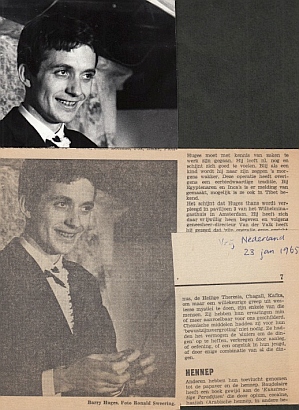 (HUGES, Bart). Ronald SWEERING - Original black-and white photo of a laughing Huges, before his trepanation.