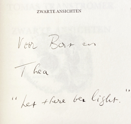 (NOBELPRIJSWINNAAR). TRANSTRMER, Tomas - Zwarte ansichten. Keuze, vertaling en nawoord J. Bernlef.